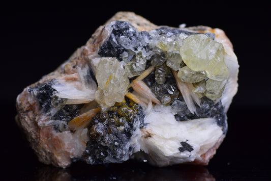 Cerussite on barite - Mibladen district, Midelt province, Morocco C