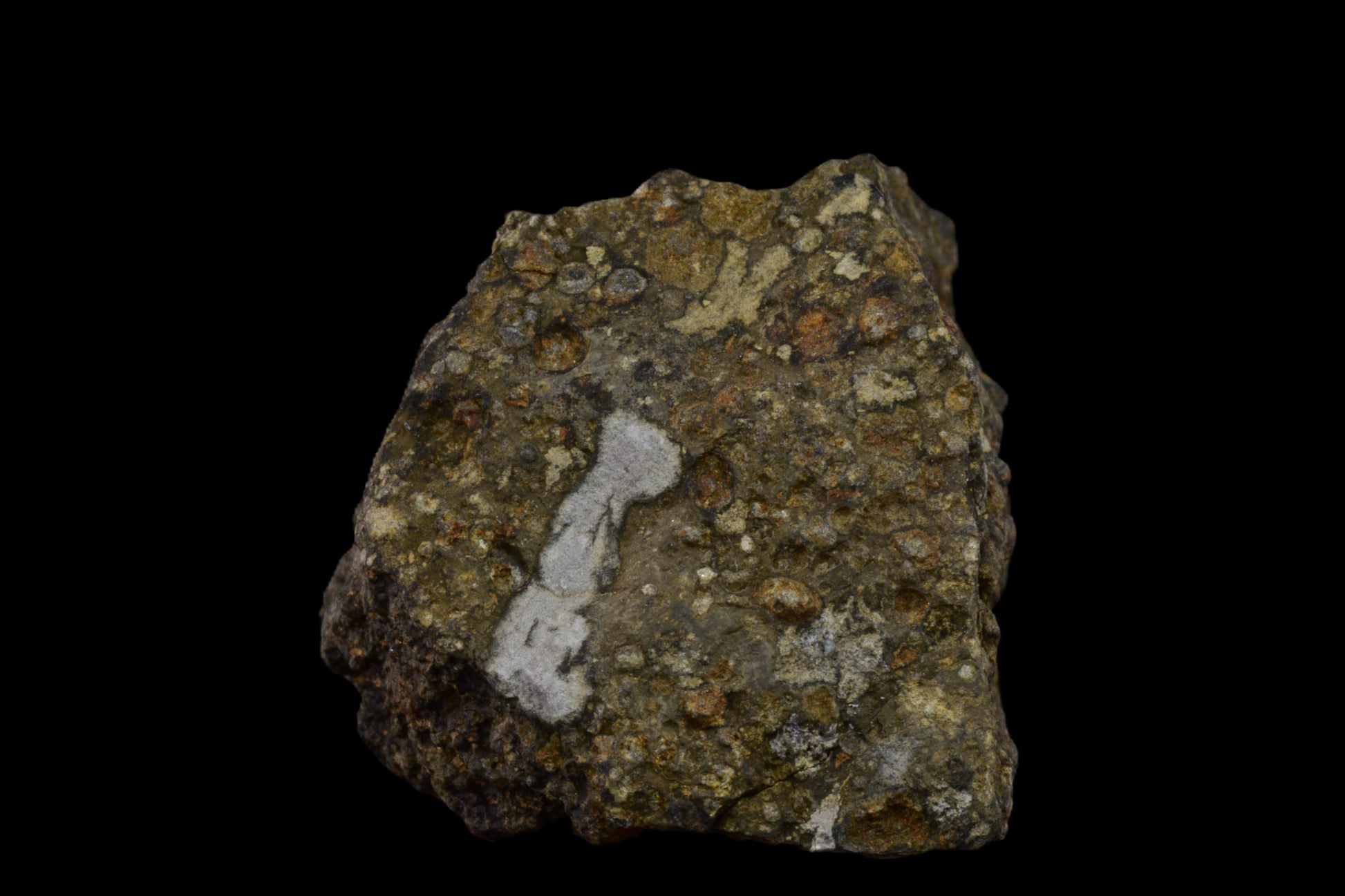 NWA 14004 – CV3 Fragment 28.15 G