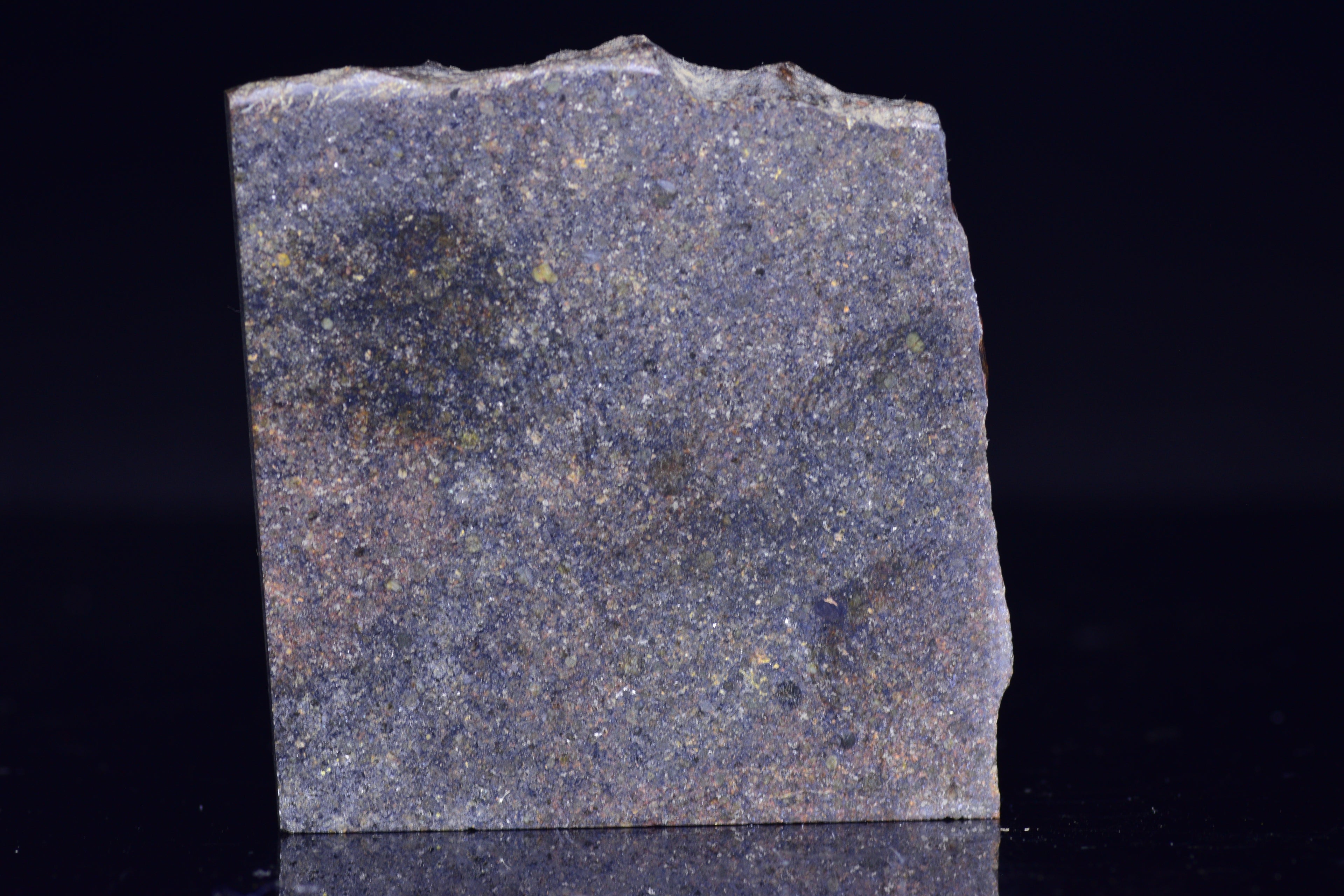 NWA 17492 &nbsp;H5 Ordinary Chondrite Meteorite VV3
