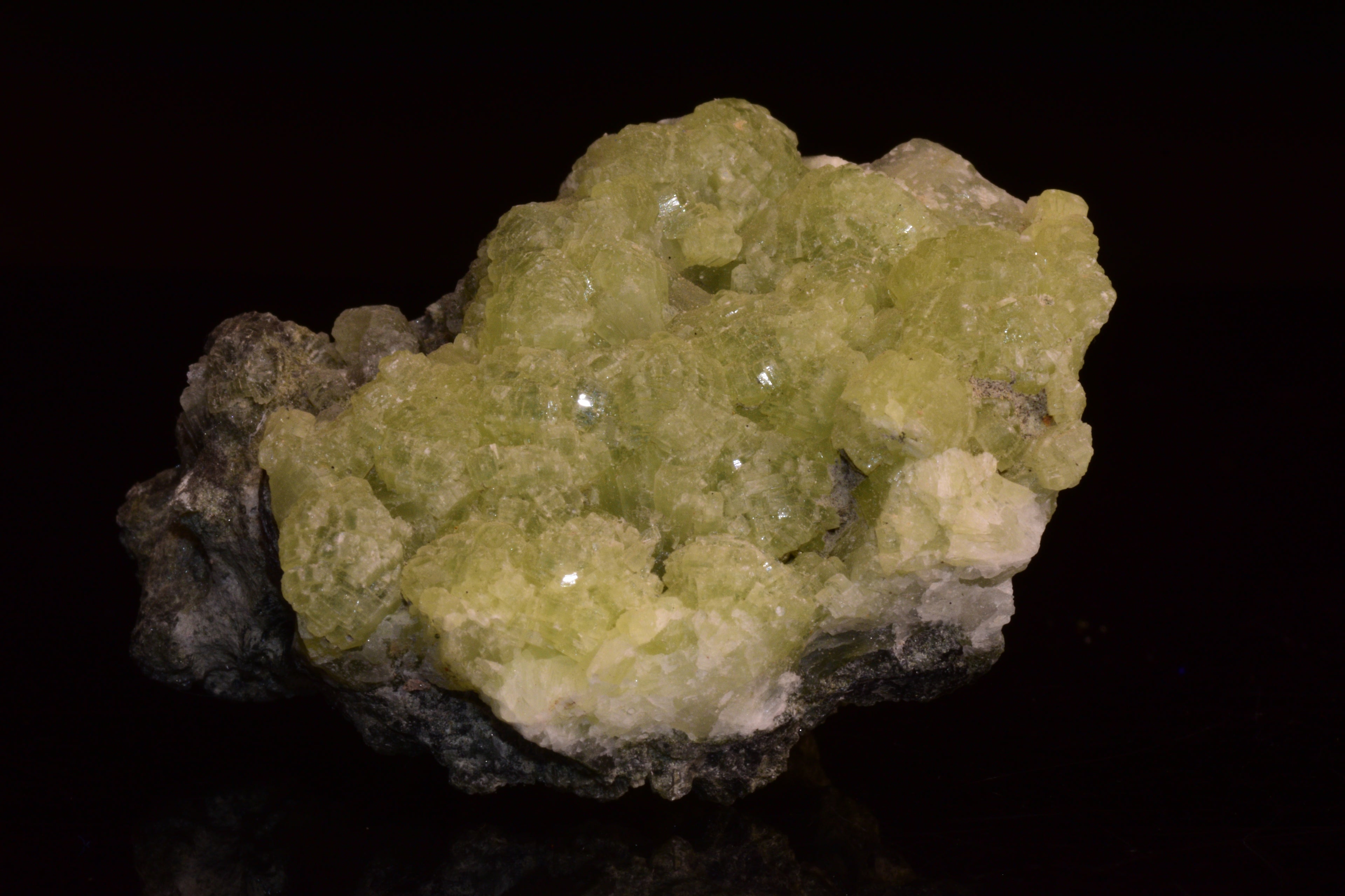 PREHNITE and ACTINOLITE – Boulemane, Morocco