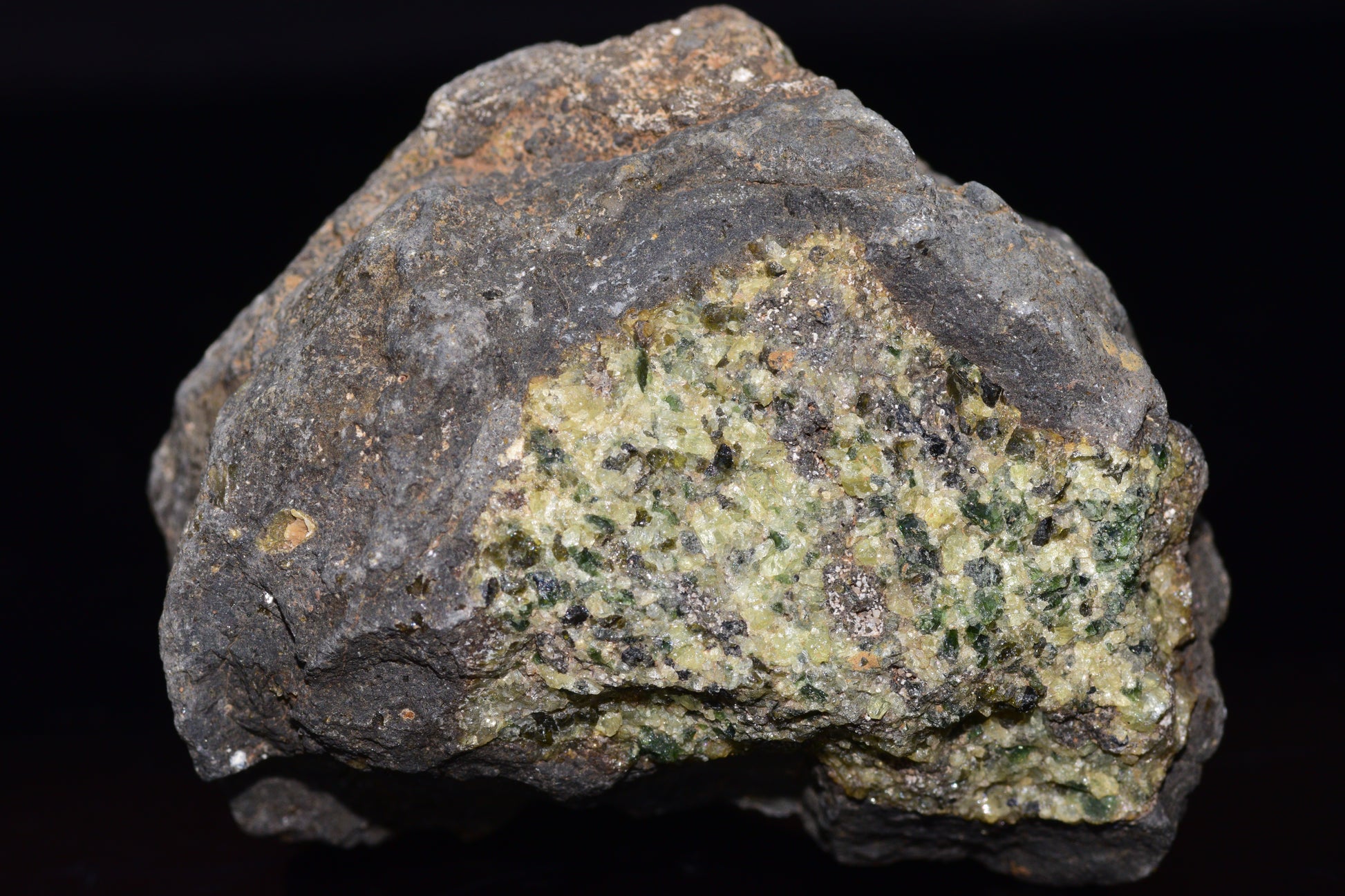 Peridot Bomb