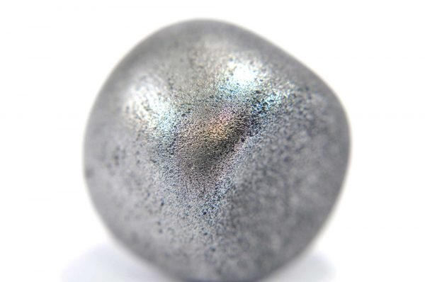 Iron meteorite 33.1 gram macro photography 02