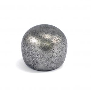 Iron meteorite 33.1 gram wide photography 03