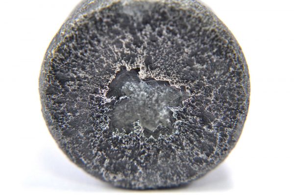 Iron meteorite 34.7 gram macro photography 02