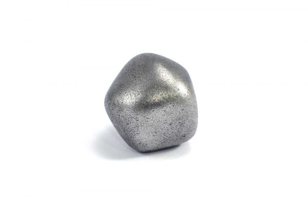 Iron meteorite 23.7 gram wide photography 04