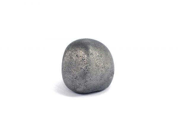 Iron meteorite 20.1 gram wide photography 01