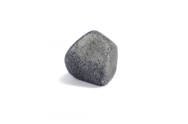Iron meteorite 16.7 gram wide photography 06