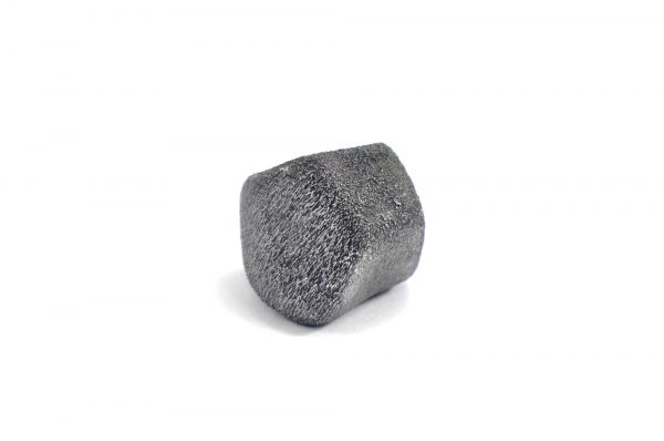 Iron meteorite 16.7 gram wide photography 04