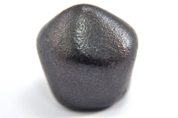 Iron meteorite 18.9 gram macro photography 08