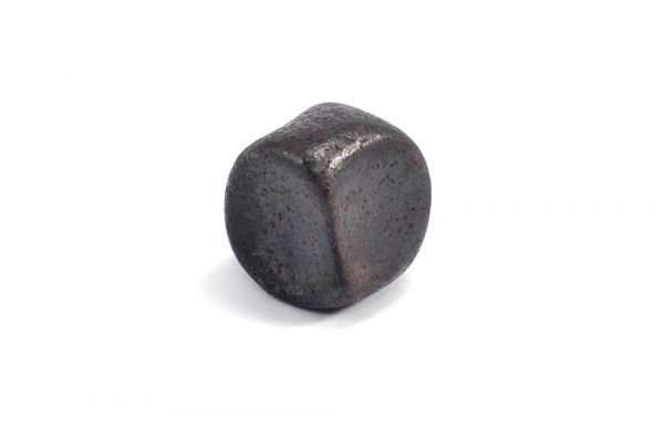 Iron meteorite 19.4 gram wide photography 03