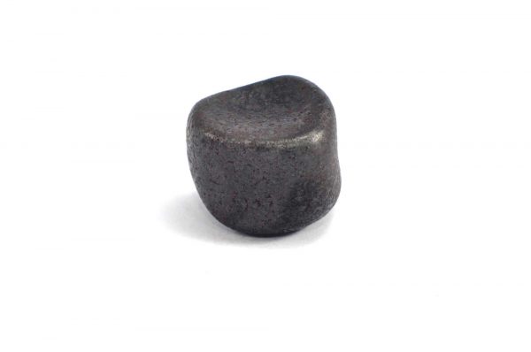 Iron meteorite 19.4 gram wide photography 02