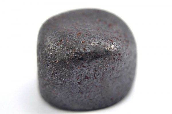 Iron meteorite 19.4 gram macro photography 07