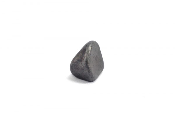 Iron meteorite 5.1 gram wide photography 04