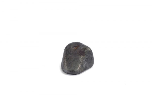 Iron meteorite 5.1 gram wide photography 03