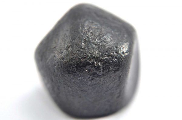 Iron meteorite 22.5 gram macro photography 09
