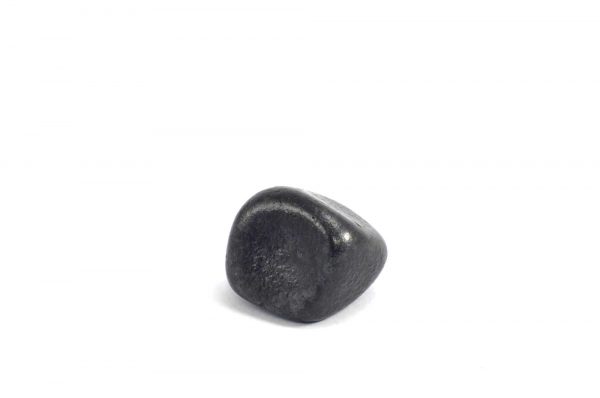 Iron meteorite 9.3 gram wide photography 02