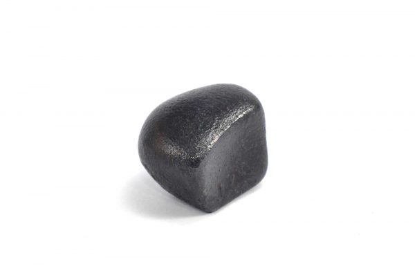 Iron meteorite 19.6 gram wide photography 04