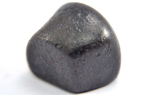 Iron meteorite 19.6 gram macro photography 10