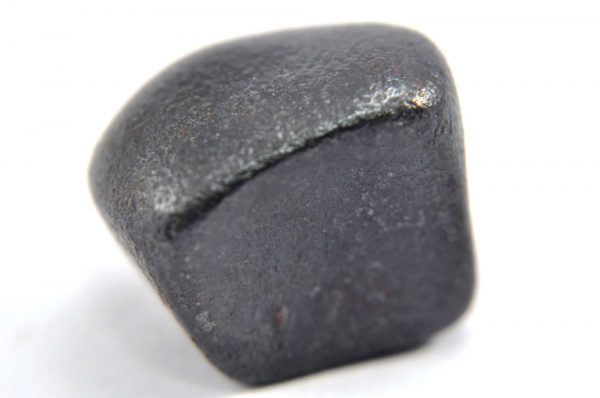 Iron meteorite 19.6 gram macro photography 06