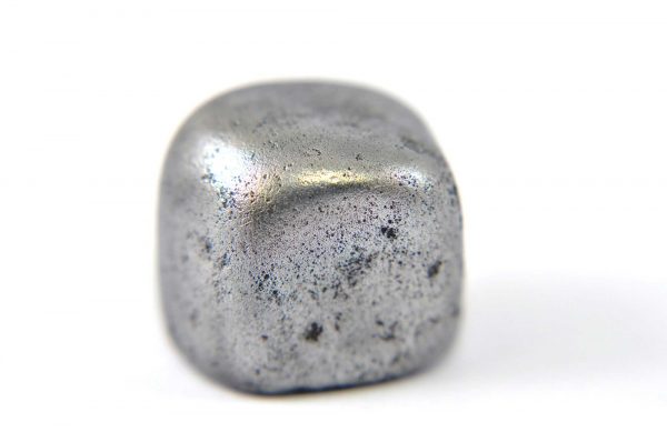 Iron meteorite 19.3 gram macro photography 05