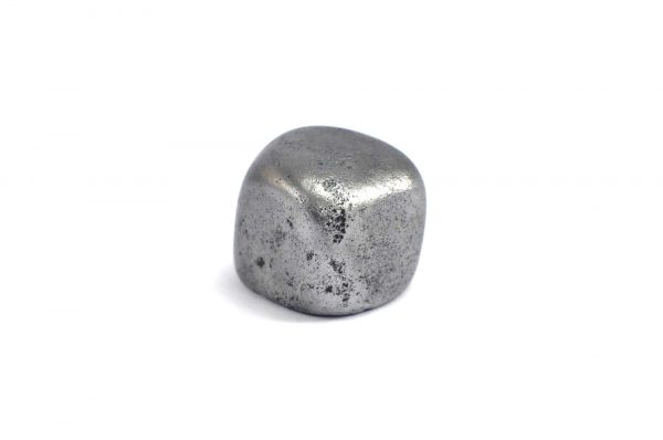 Iron meteorite 19.3 gram wide photography 01