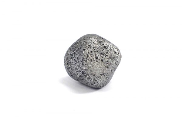 Iron meteorite 20.7 gram wide photography 04