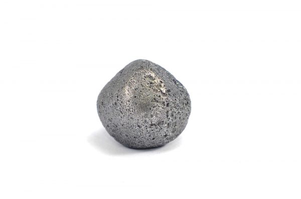 Iron meteorite 20.7 gram wide photography 02