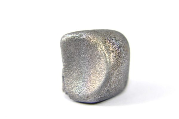Iron meteorite 13.6 gram macro photography 08