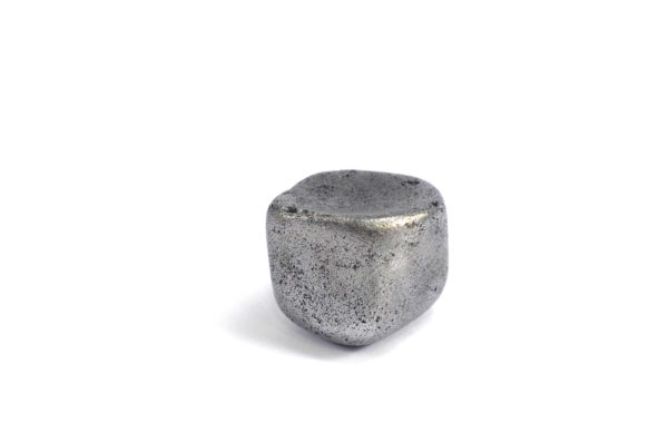 Iron meteorite 15.3 gram wide photography 08