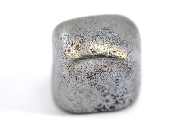 Iron meteorite 15.3 gram macro photography 07