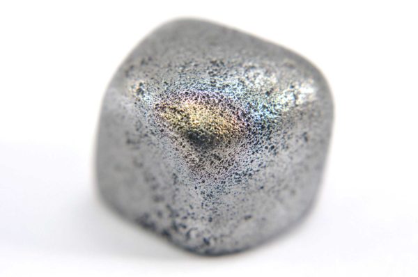 Iron meteorite 15.3 gram macro photography 06