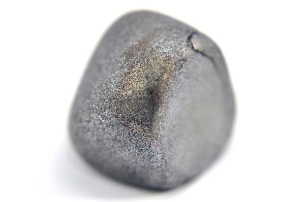 Iron meteorite 14.8 gram macro photography 09