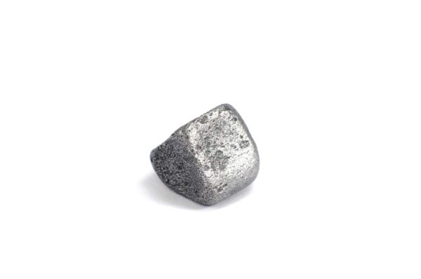 Iron meteorite 8.9 gram wide photography 09