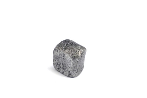 Iron meteorite 8.9 gram wide photography 03
