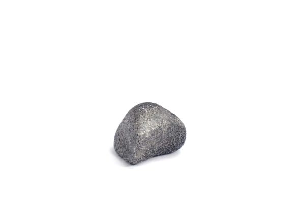 Iron meteorite 5.5 gram wide photography 05