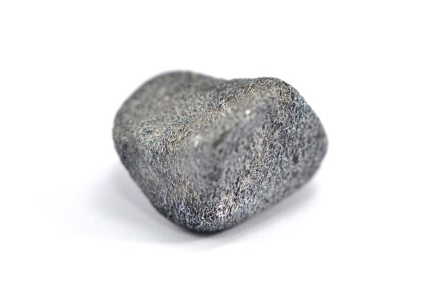 Iron meteorite 5.5 gram macro photography 16