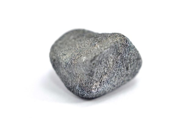 Iron meteorite 5.5 gram macro photography 10