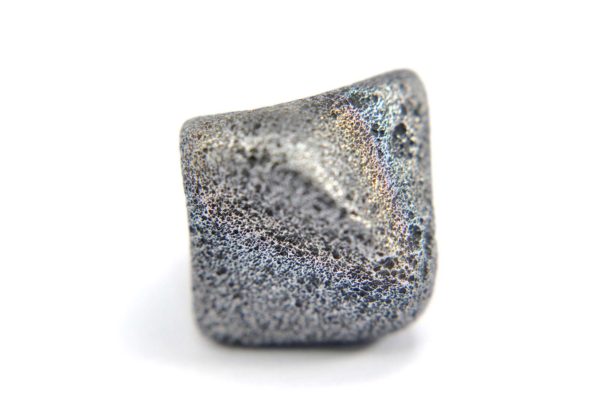 Iron meteorite 8.5 gram macro photography 09