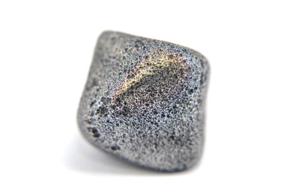Iron meteorite 8.5 gram macro photography 07