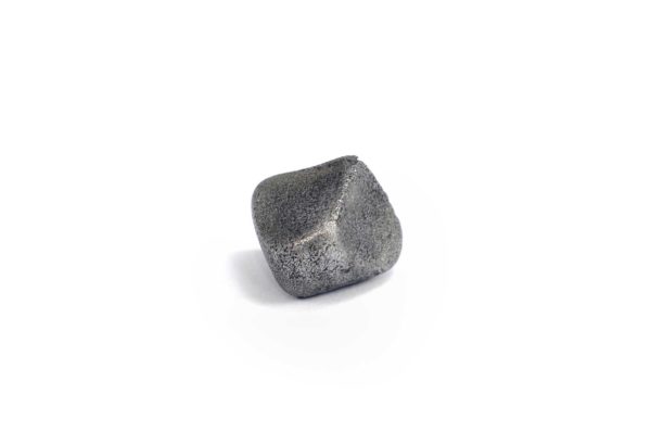 Iron meteorite 6.4 gram wide photography 06