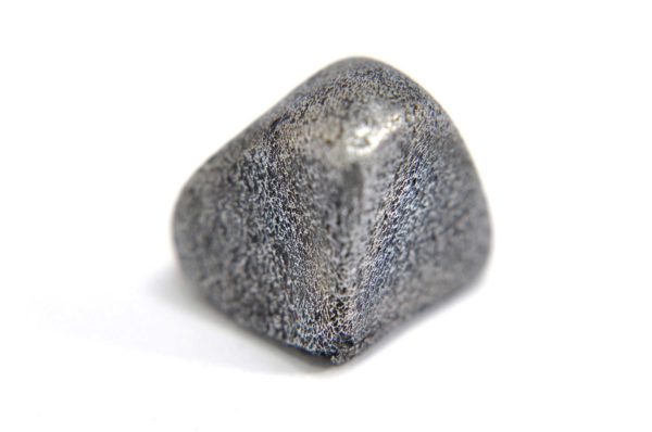 Iron meteorite 6.4 gram macro photography 14
