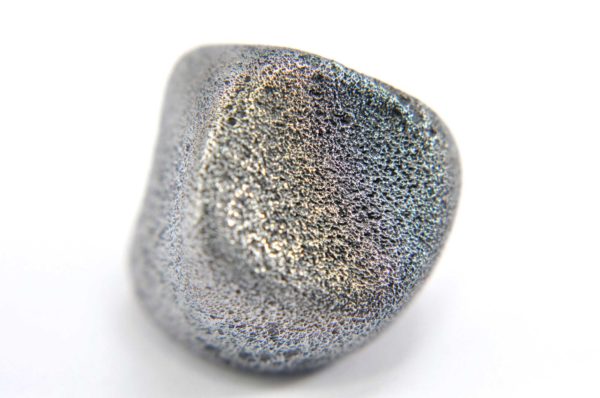 Iron meteorite 14.2 gram macro photography 18