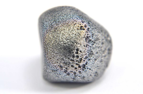 Iron meteorite 14.2 gram macro photography 16