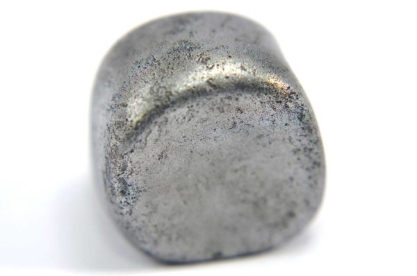 Iron meteorite 18.4 gram macro photography 20
