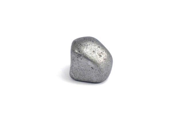 Iron meteorite 15.9 gram wide photography 04