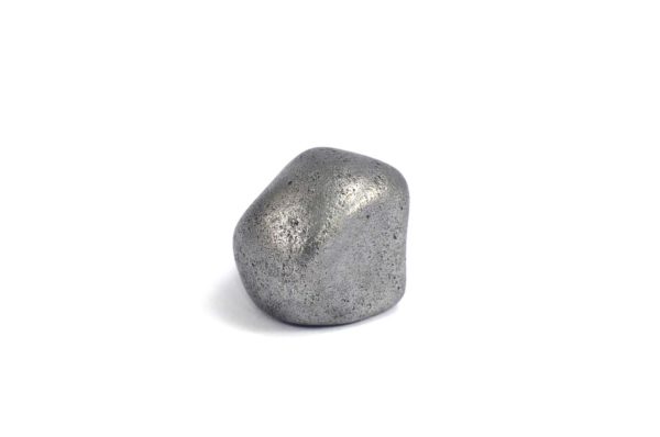 Iron meteorite 15.9 gram wide photography 02