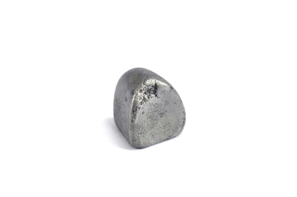 Iron meteorite 9.1 gram wide photography 02