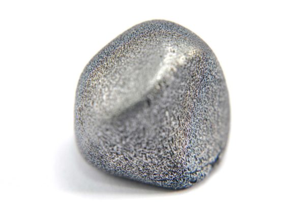 Iron meteorite 11.8 gram macro photography 08