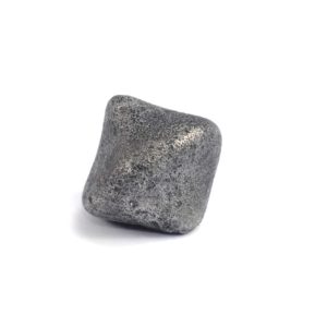 Iron meteorite 16.0 gram wide photography 04