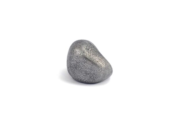 Iron meteorite 13.6 gram wide photography 04